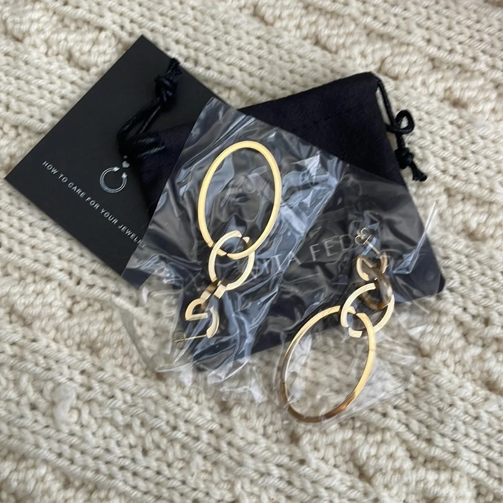 NWT- Vita Fede‎ Cassio Link Earrings